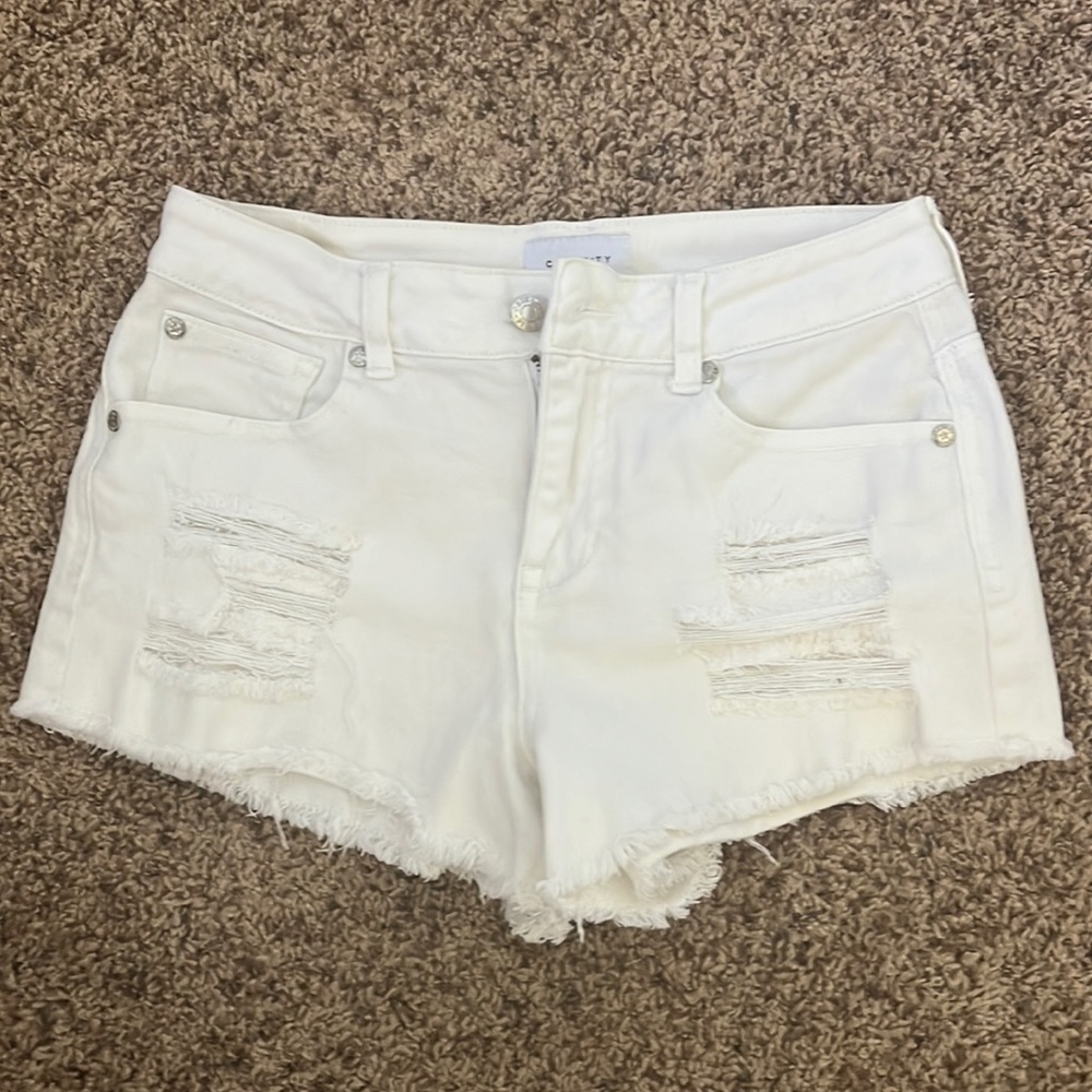 White distressed shorts size 5/27 juniors